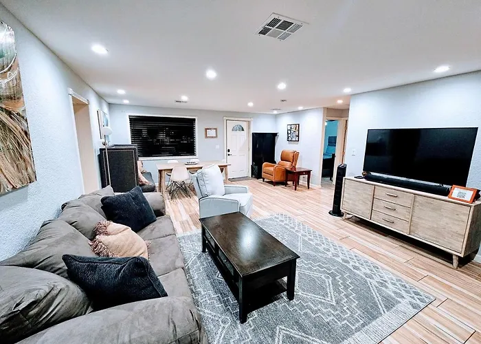 3br/2ba Cozy House In Сasa de vacaciones Phoenix