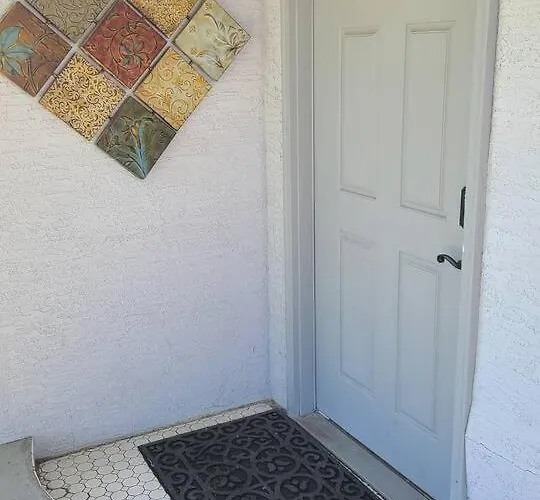 3br/2ba Cozy House In *